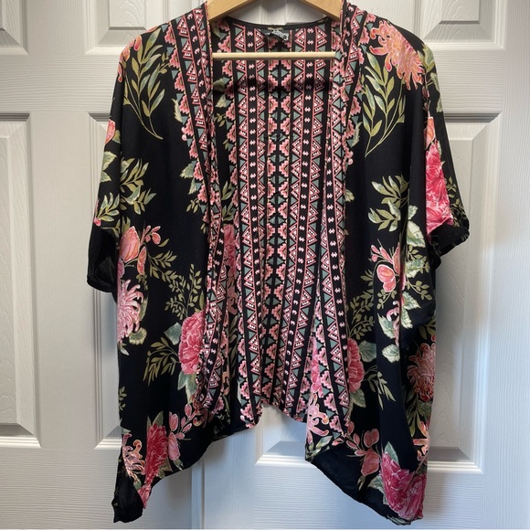 Angie Women’s Floral Kimono Wide Half Sleeve Open Front Lightweight Size L - Picture 1 of 5